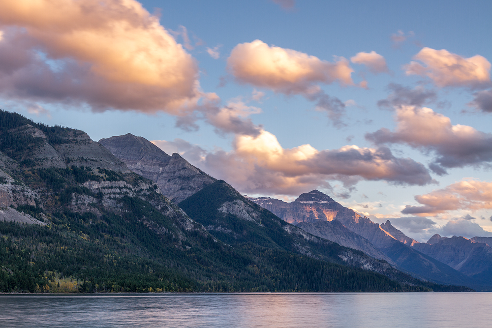 Upper Waterton Lake © Robert Sommer