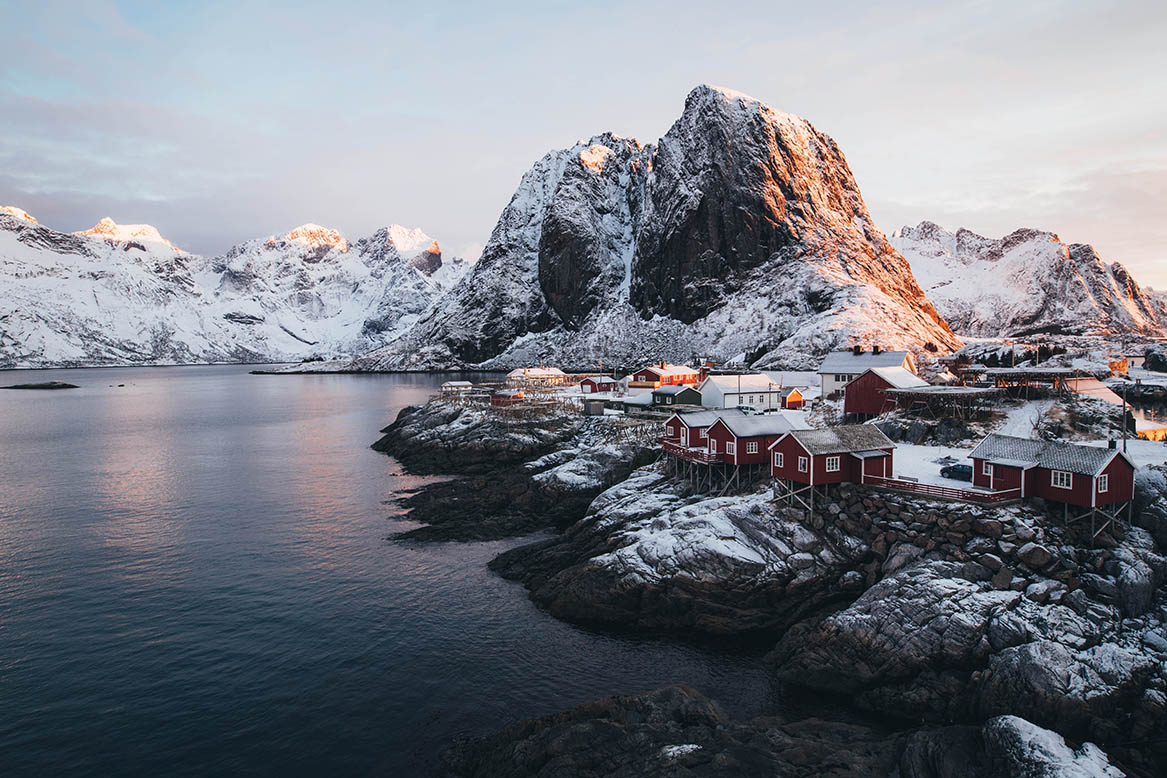 Abenteuer Lofoten - Fotograf: Daniel Ernst - Objektiv: SIGMA 20mm F1,4 DG HSM | Art - Kamera: Canon EOS 5D Mark III - Brennweite: 20mm - Blende: F8 - Verschlusszeit: 1/13 Sek. - ISO: 100