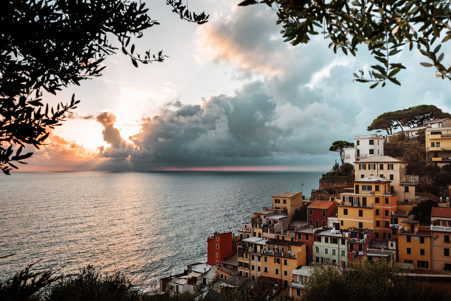 SIGMA Premium Lenses for Premium Place - Cinque Terre erkunden